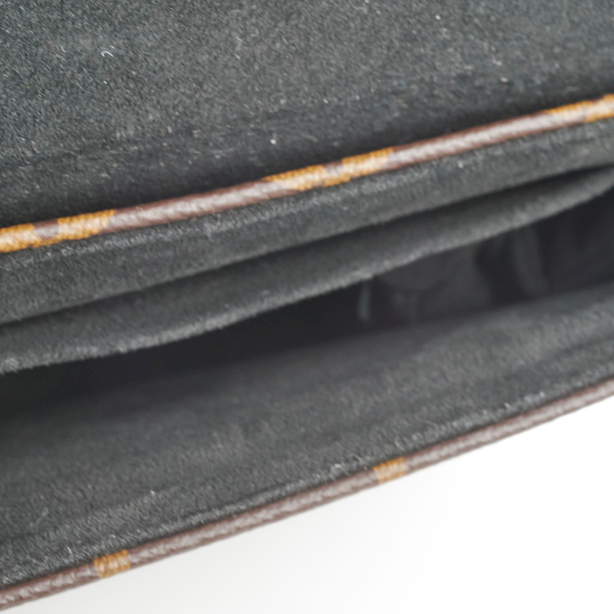Louis Vuitton Locky BB Black