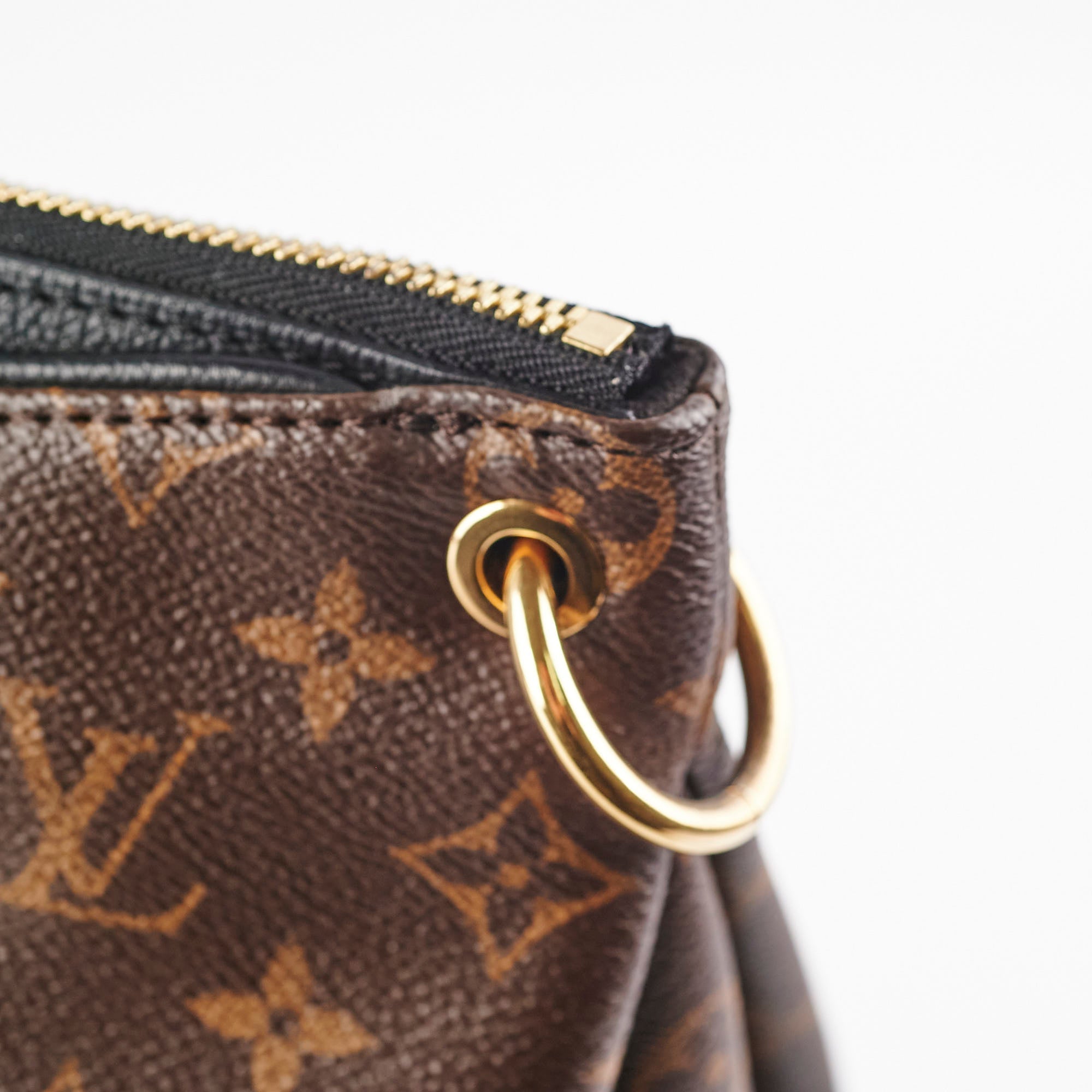 Louis Vuitton Pallas MM Black Monogram