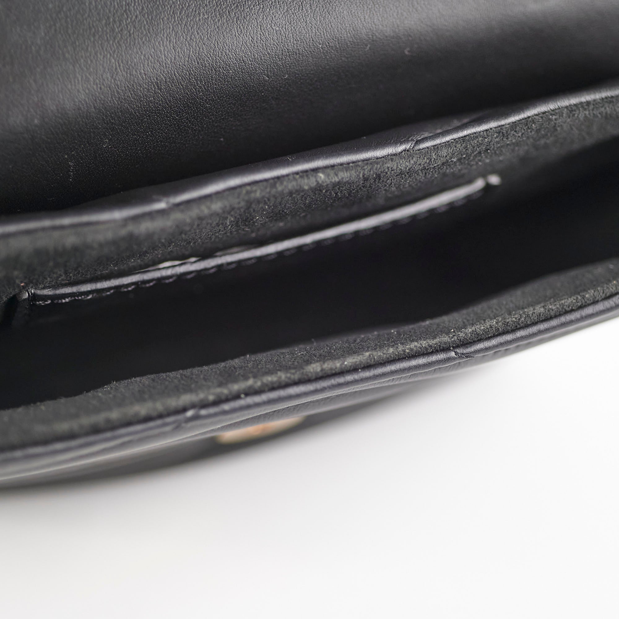 Louis Vuitton Wave Pochette Black