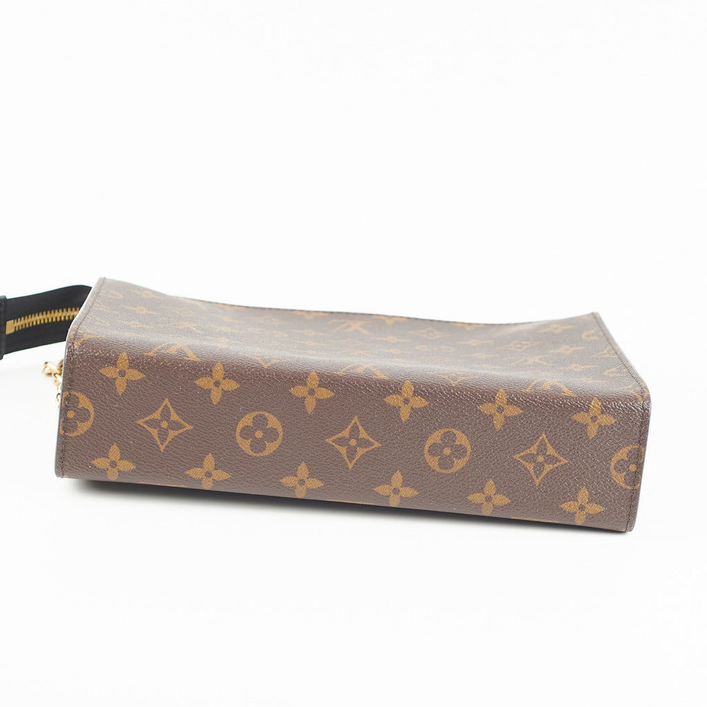 Louis Vuitton Toiletry Pouch On Chain