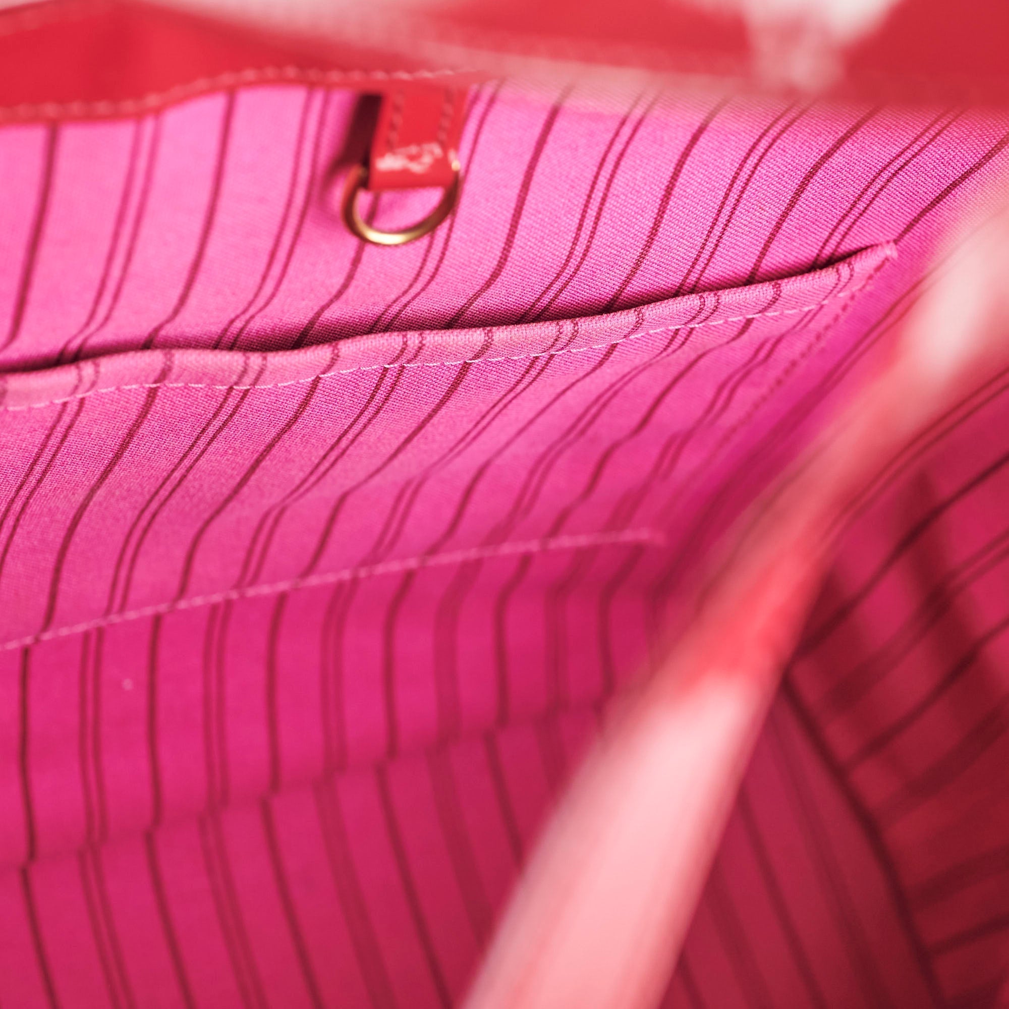 Louis Vuitton Cosmic Blossom PM Tote Pink