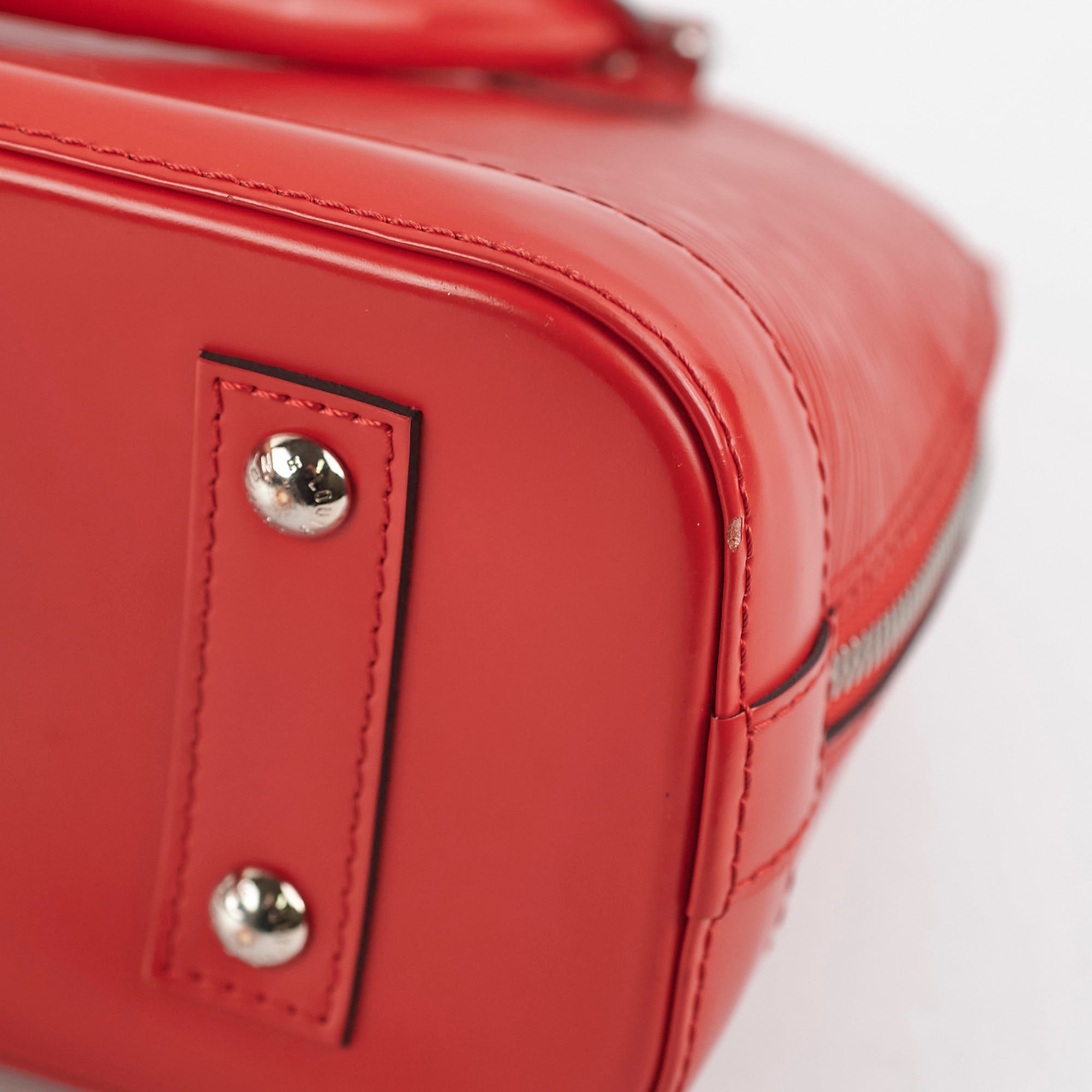 Louis Vuitton Alma BB Epi Red