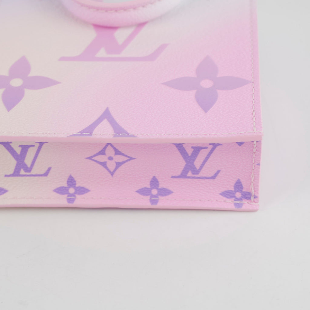 Louis Vuitton Sunrise Pastel Petit Sac Plat
