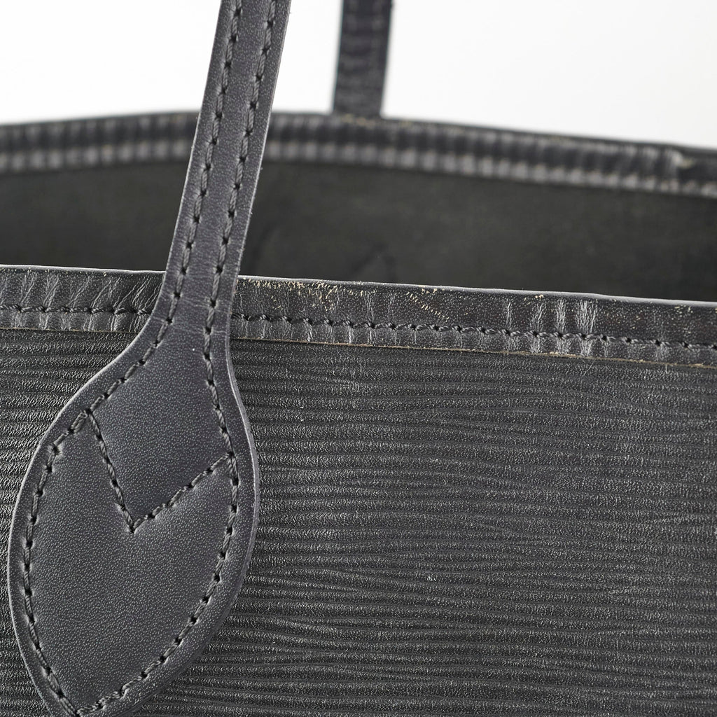 Louis Vuitton Neverfull MM Epi Black