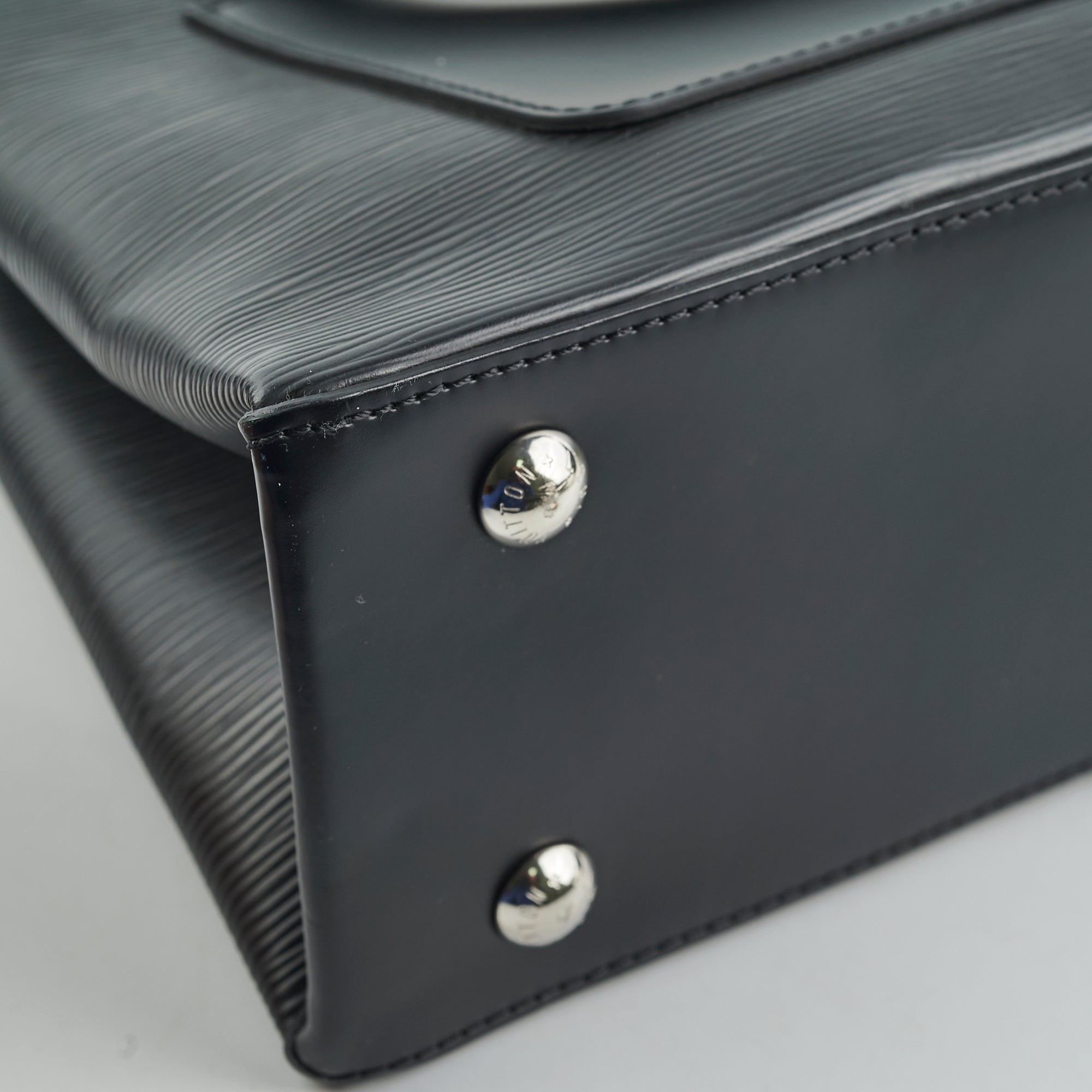 Louis Vuitton Kleber PM Epi Noir
