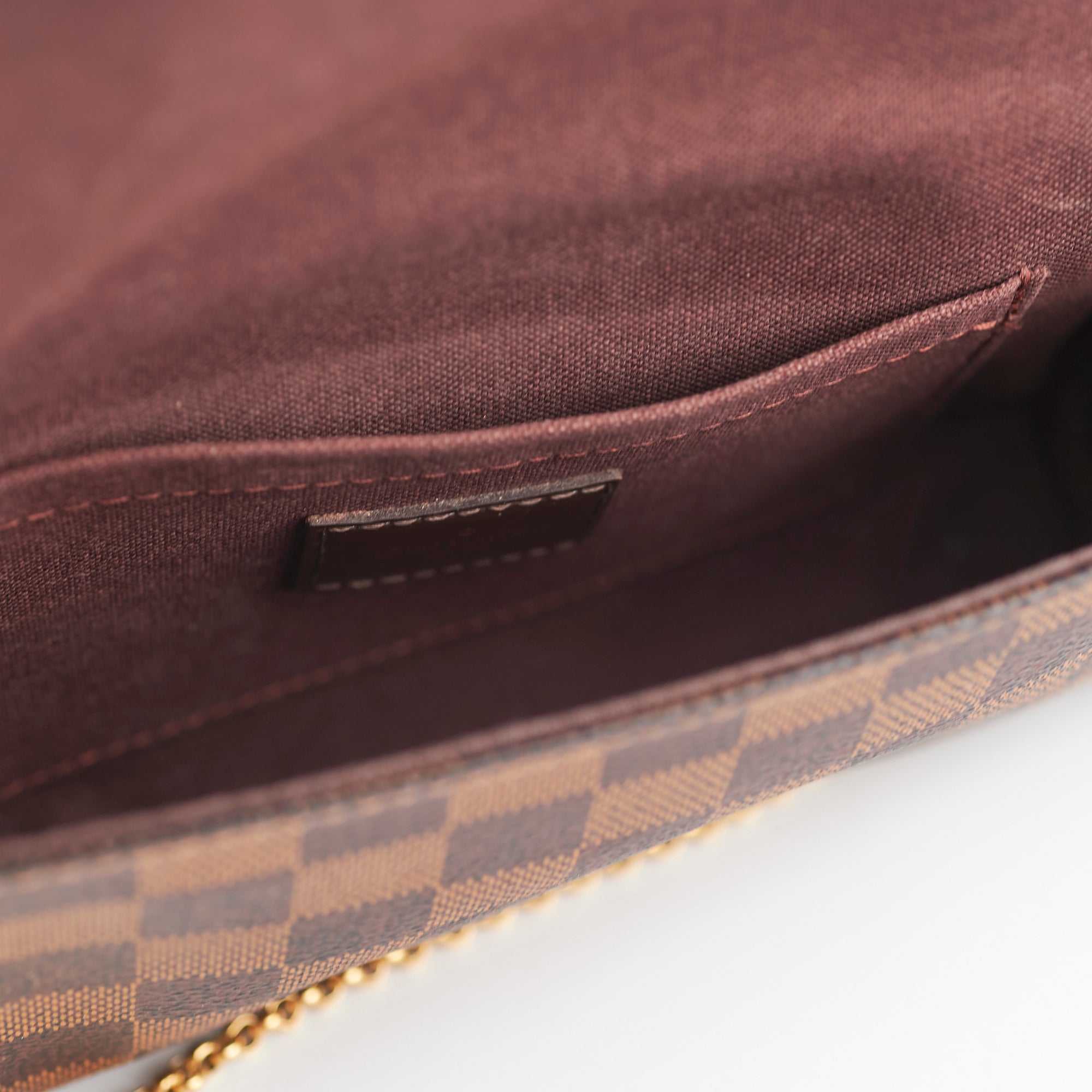 Louis Vuitton Favourite PM Damier Ebene