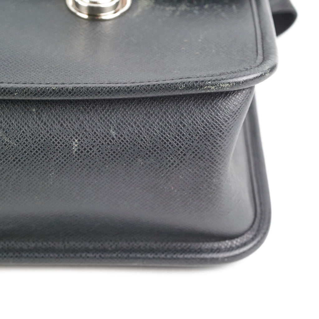 Louis Vuitton Men's Messenger Bag Black