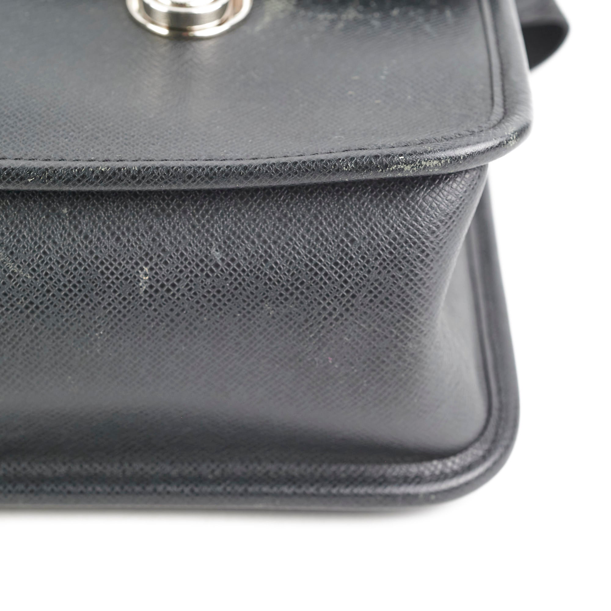 Louis Vuitton Men's Messenger Bag Black