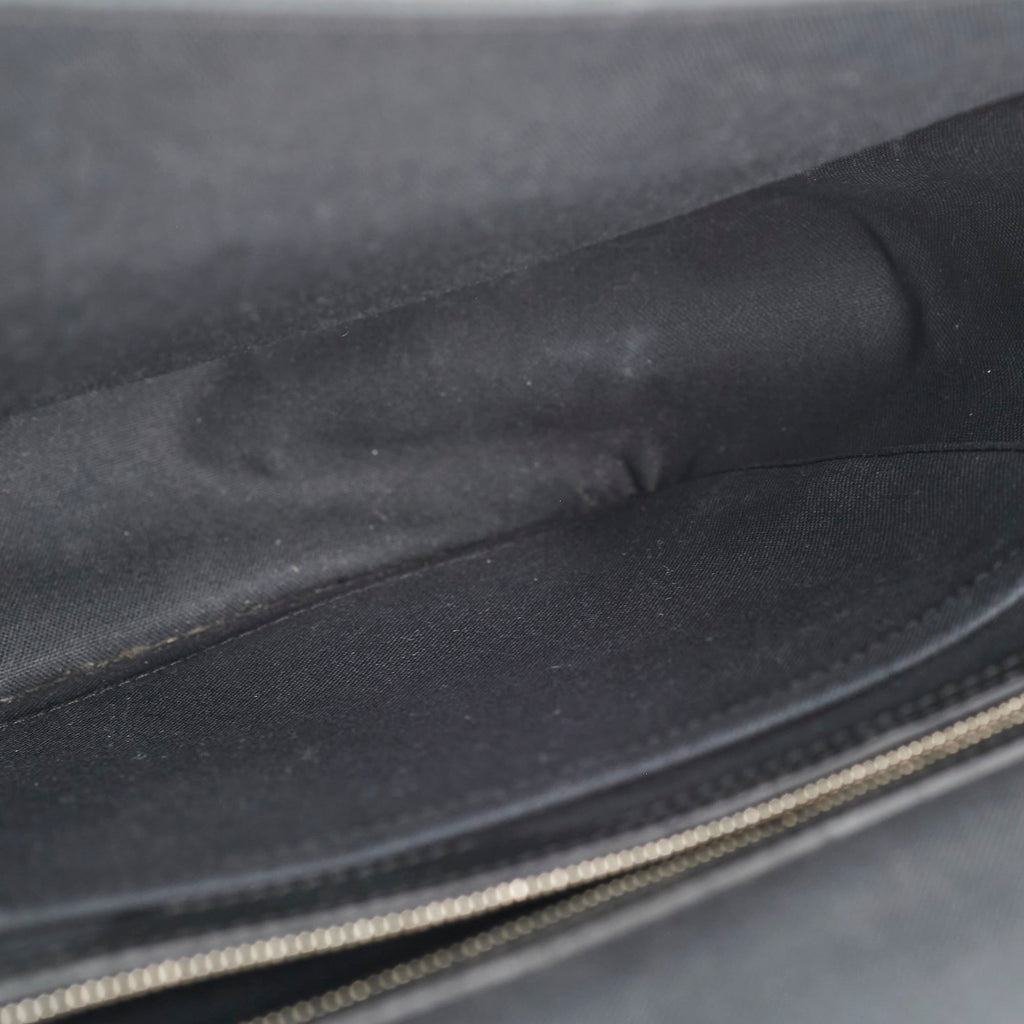 Louis Vuitton Men's Messenger Bag Black