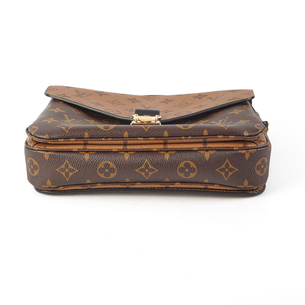 Louis Vuitton Reverse Pochette Metis