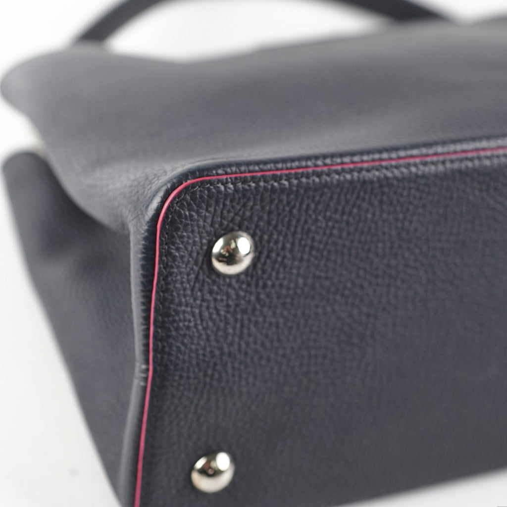 Louis Vuitton Capucines MM Navy