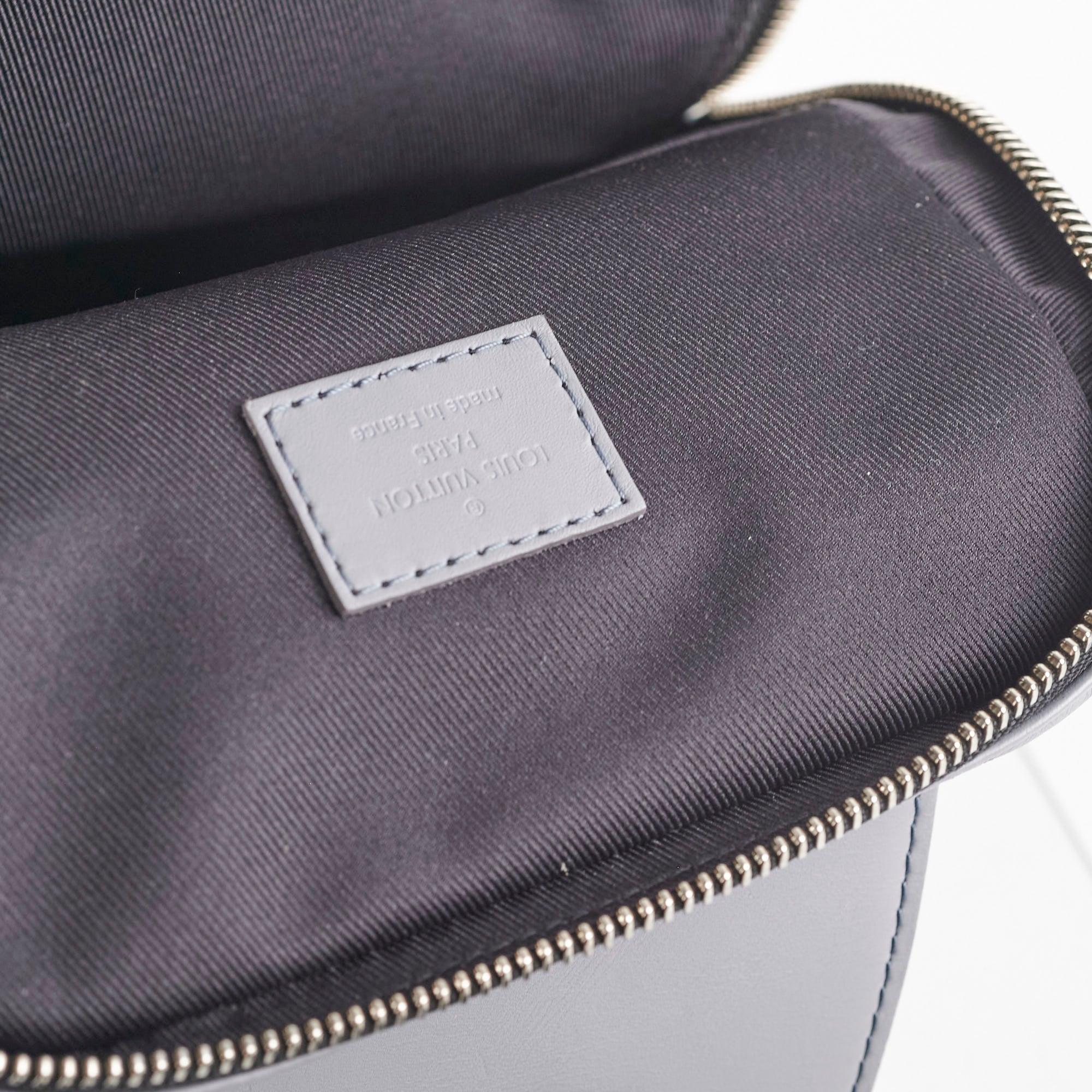Louis Vuitton Grey Sling Bag Damier Ebene