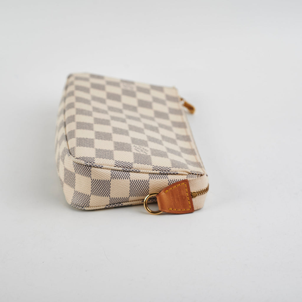 Louis Vuitton Pochette Accessoire Damier Azur