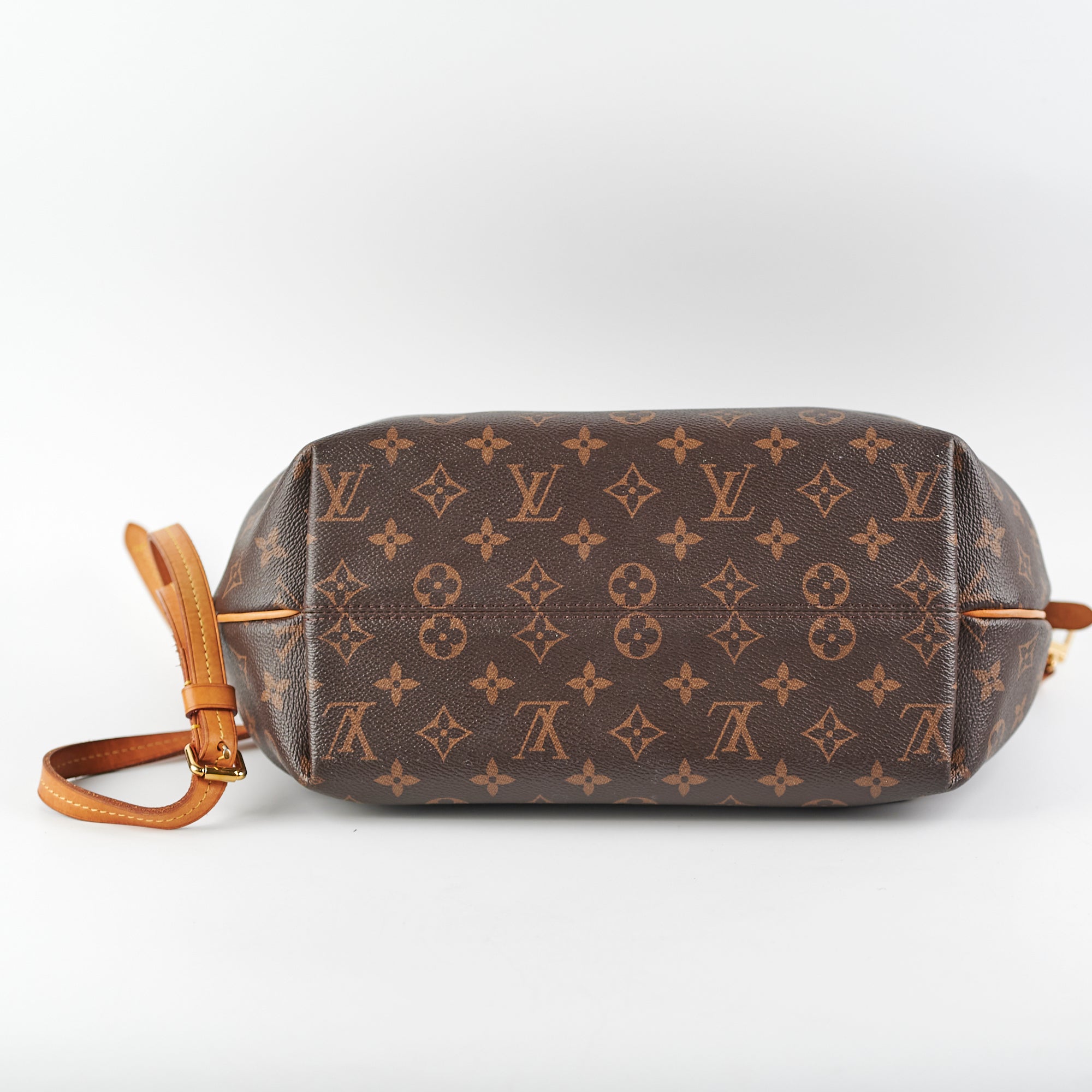 Louis Vuitton Turenne MM Monogram