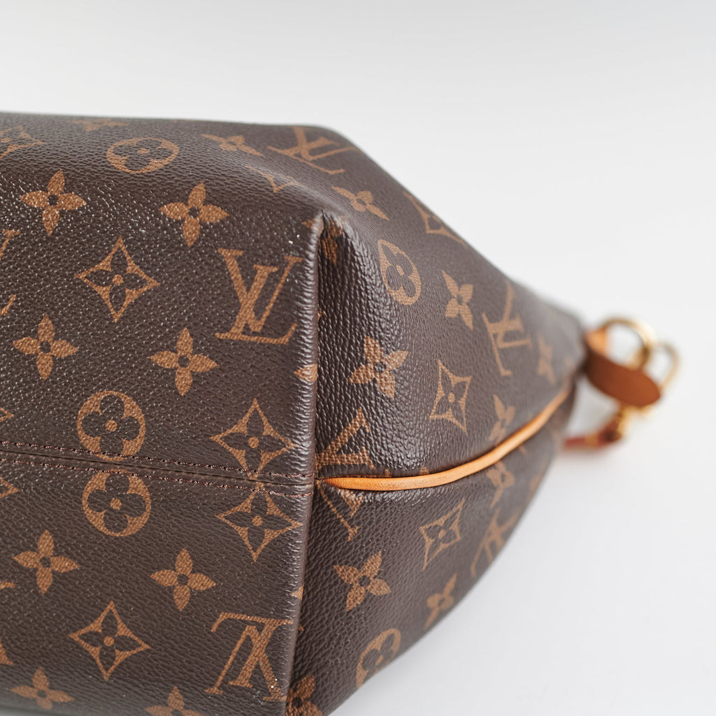 Louis Vuitton Turenne MM Monogram