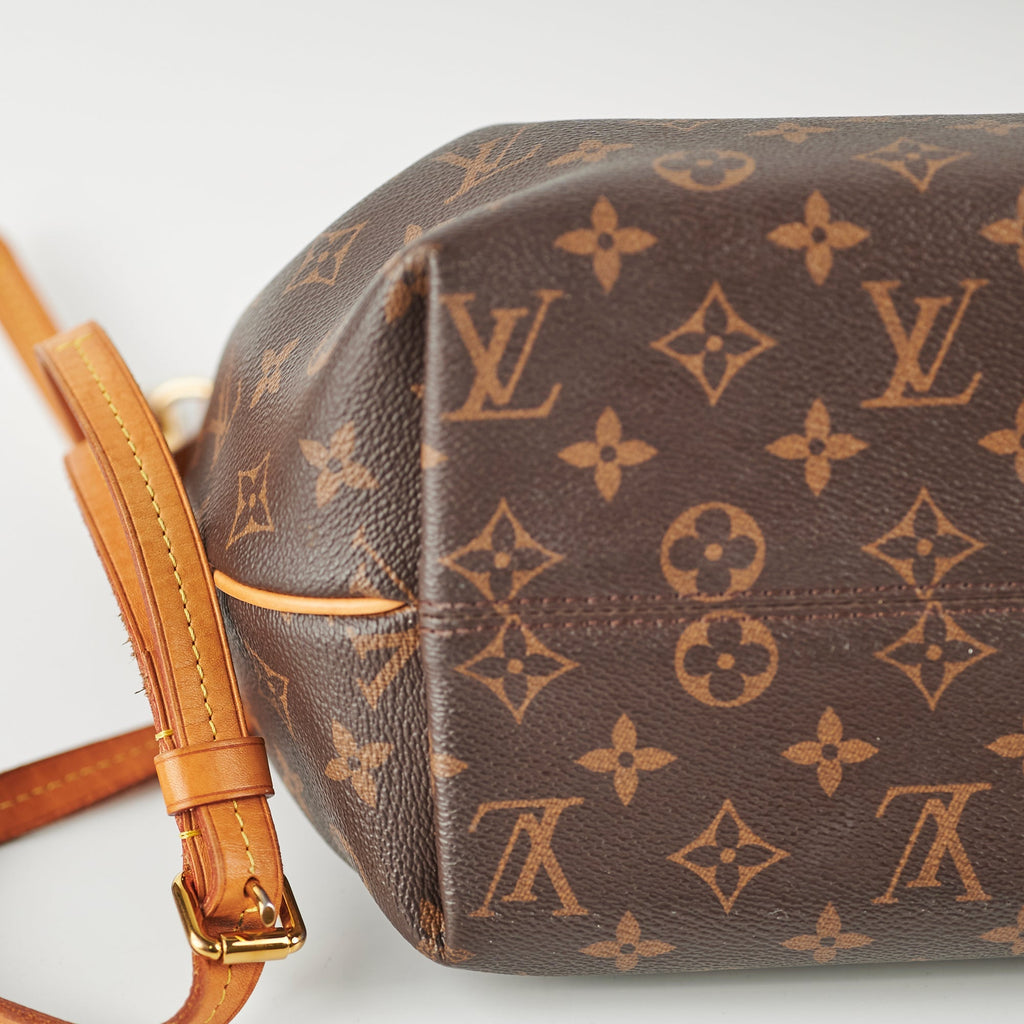 Louis Vuitton Turenne MM Monogram