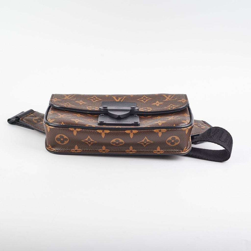 Louis Vuitton Monogram Canvas S Lock Bumbag