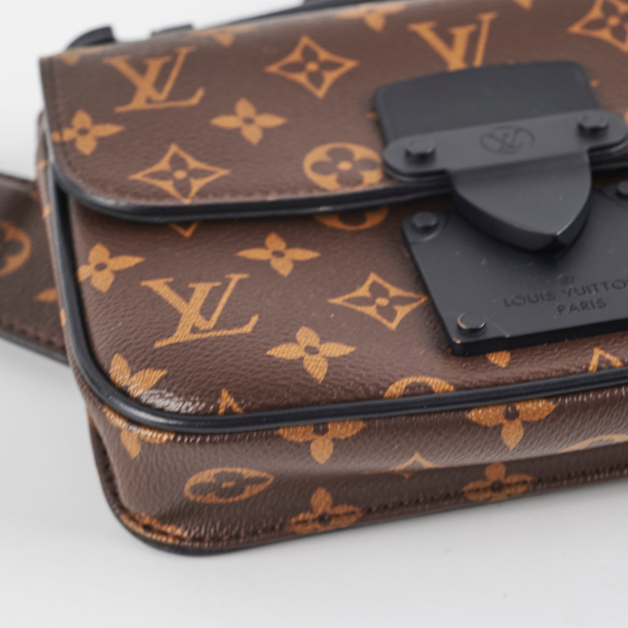Louis Vuitton Monogram Canvas S Lock Bumbag