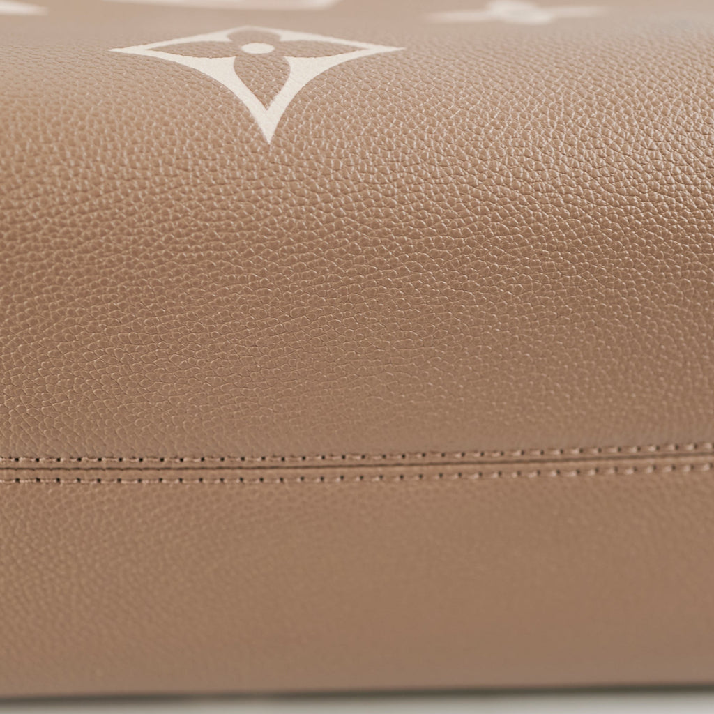 Louis Vuitton On The Go MM Empriente Beige
