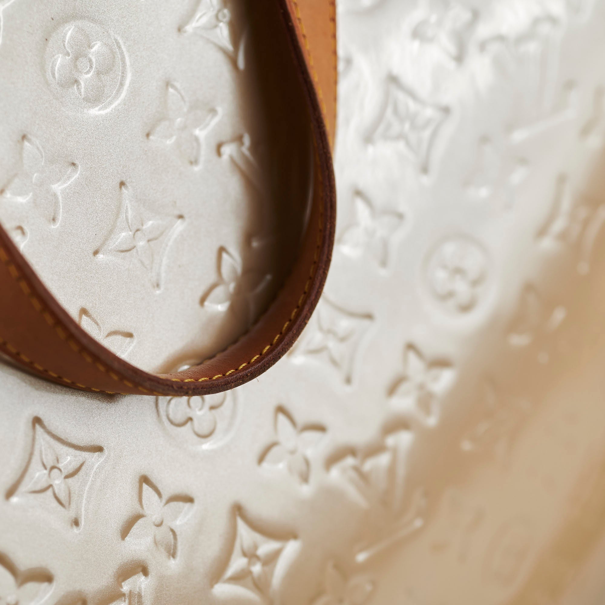 Louis Vuitton Brea GM Vernis Cream