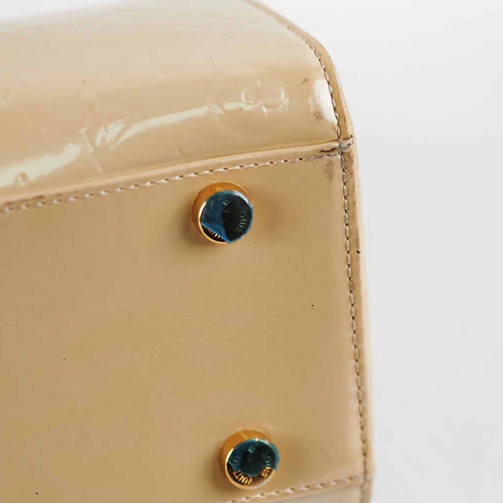 Louis Vuitton Brea GM Vernis Cream