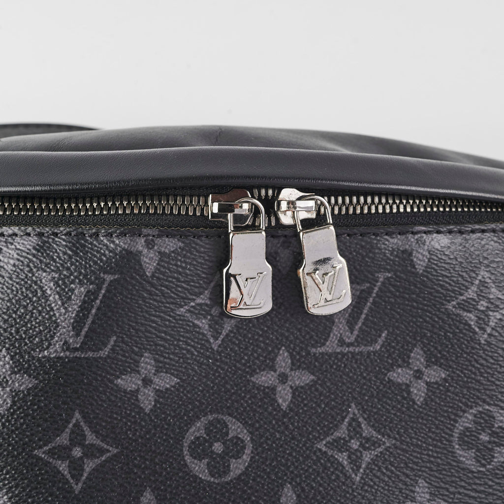 Louis Vuitton Discovery GM Bumbag