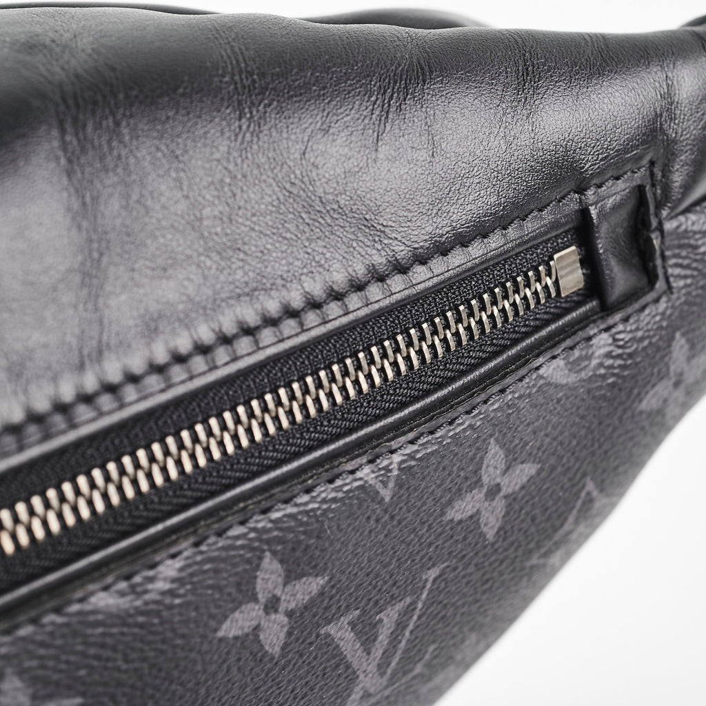 Louis Vuitton Discovery GM Bumbag
