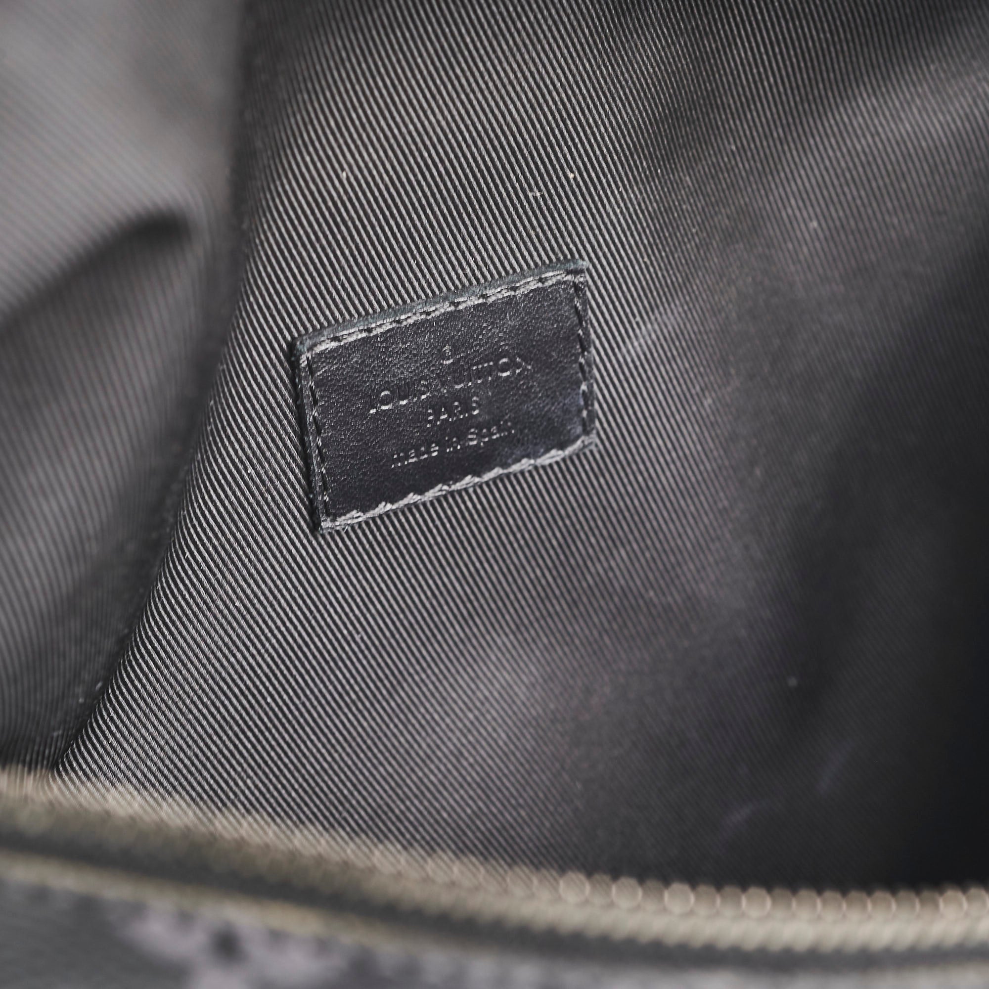 Louis Vuitton Discovery GM Bumbag