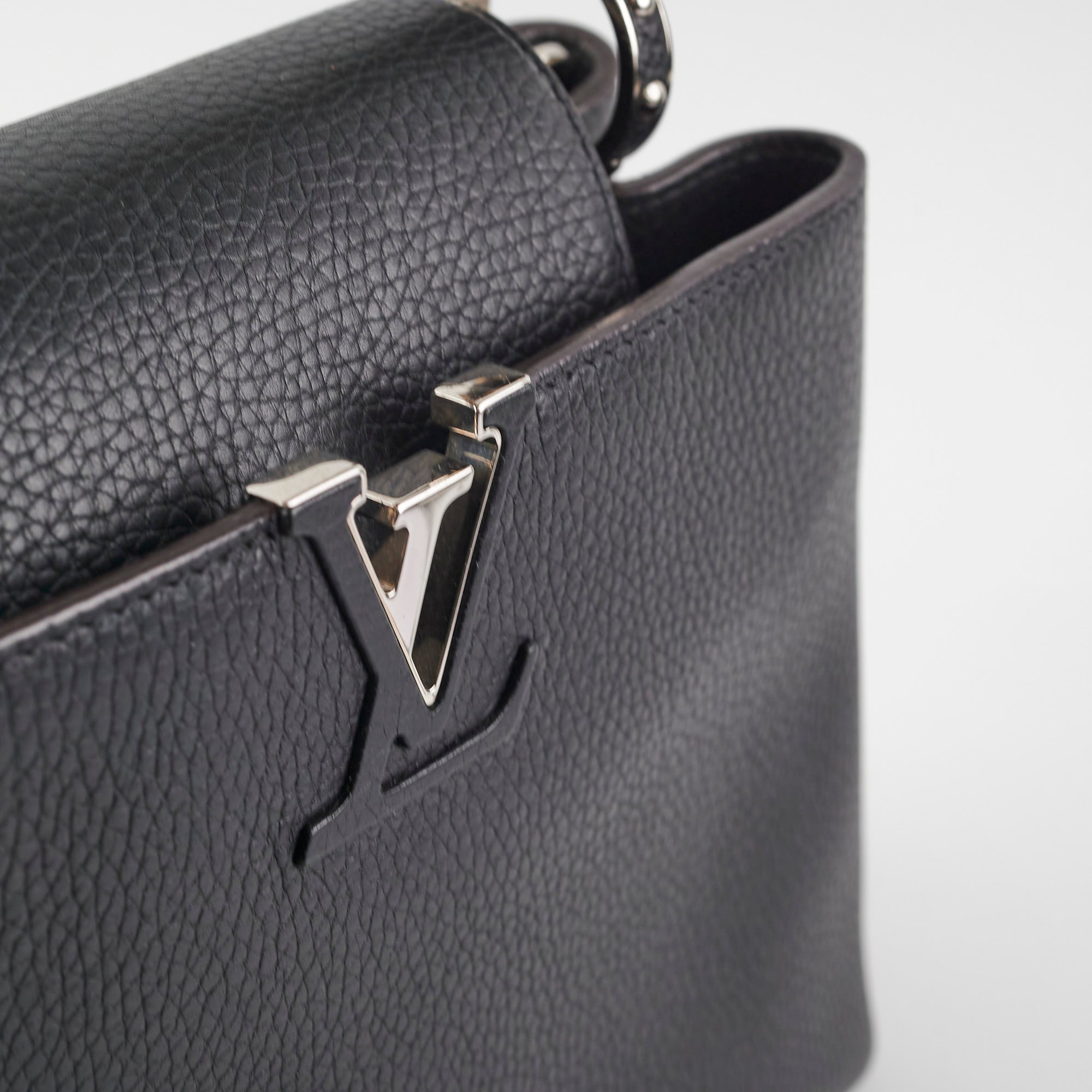 Louis Vuitton Capucine BB Python Handle Black
