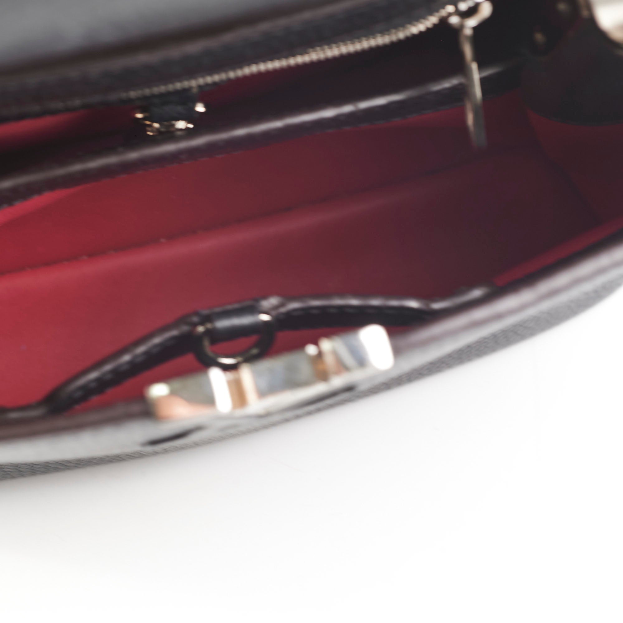 Louis Vuitton Capucine BB Python Handle Black