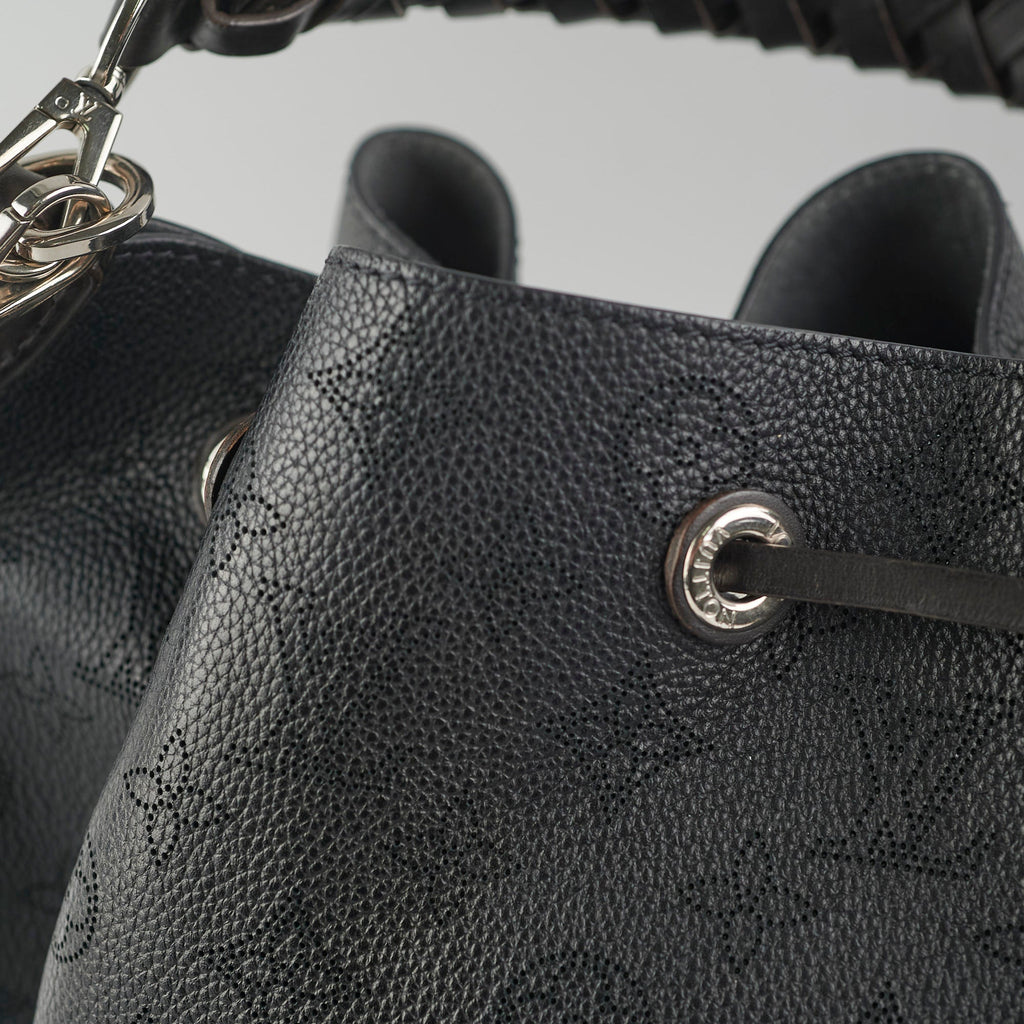 Louis Vuitton Mahina Muria Microchipped Black