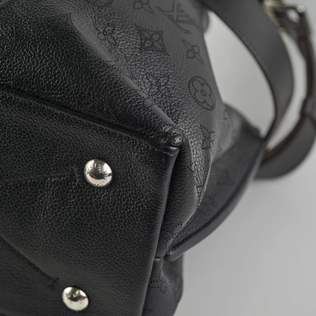 Louis Vuitton Mahina Muria Microchipped Black