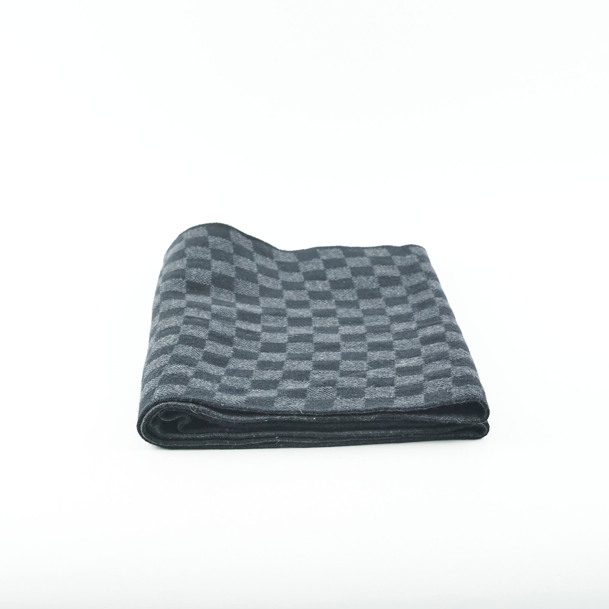 Louis Vuitton N茅o Petit Damier Scarf