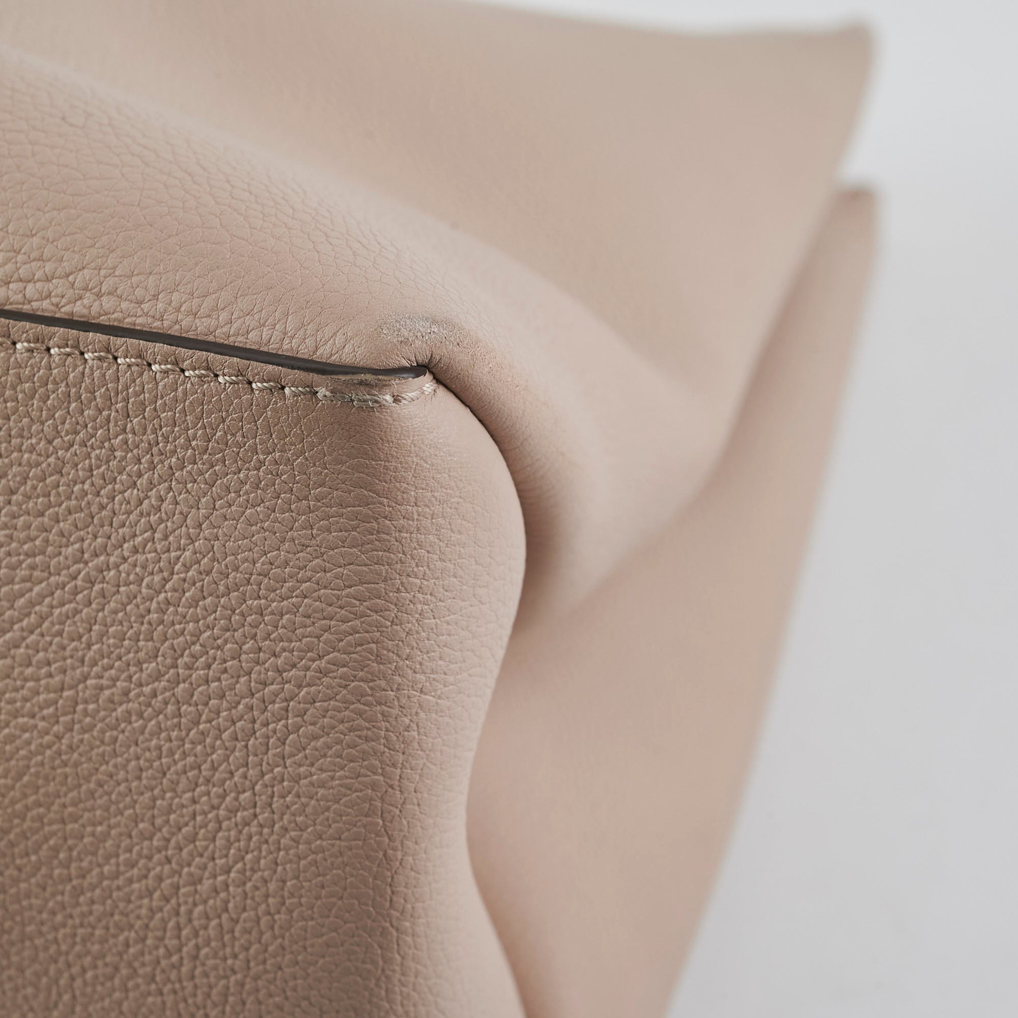 Louis Vuitton Lockme Tote Greige