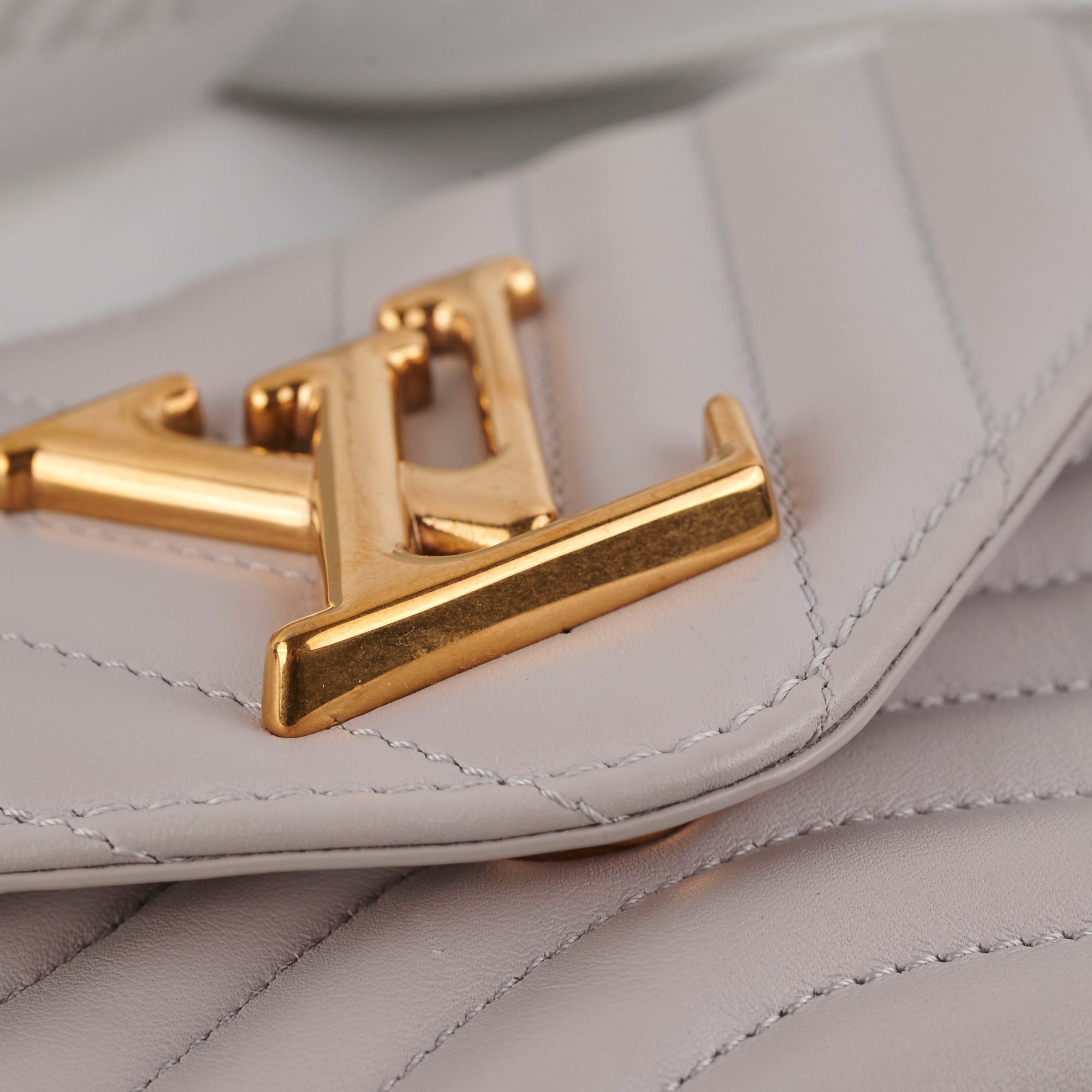 Louis Vuitton Wave Bag Lilac
