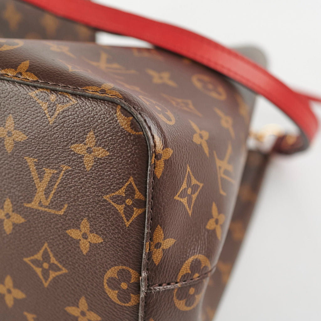 Louis Vuitton Neo Noe Monogram Red