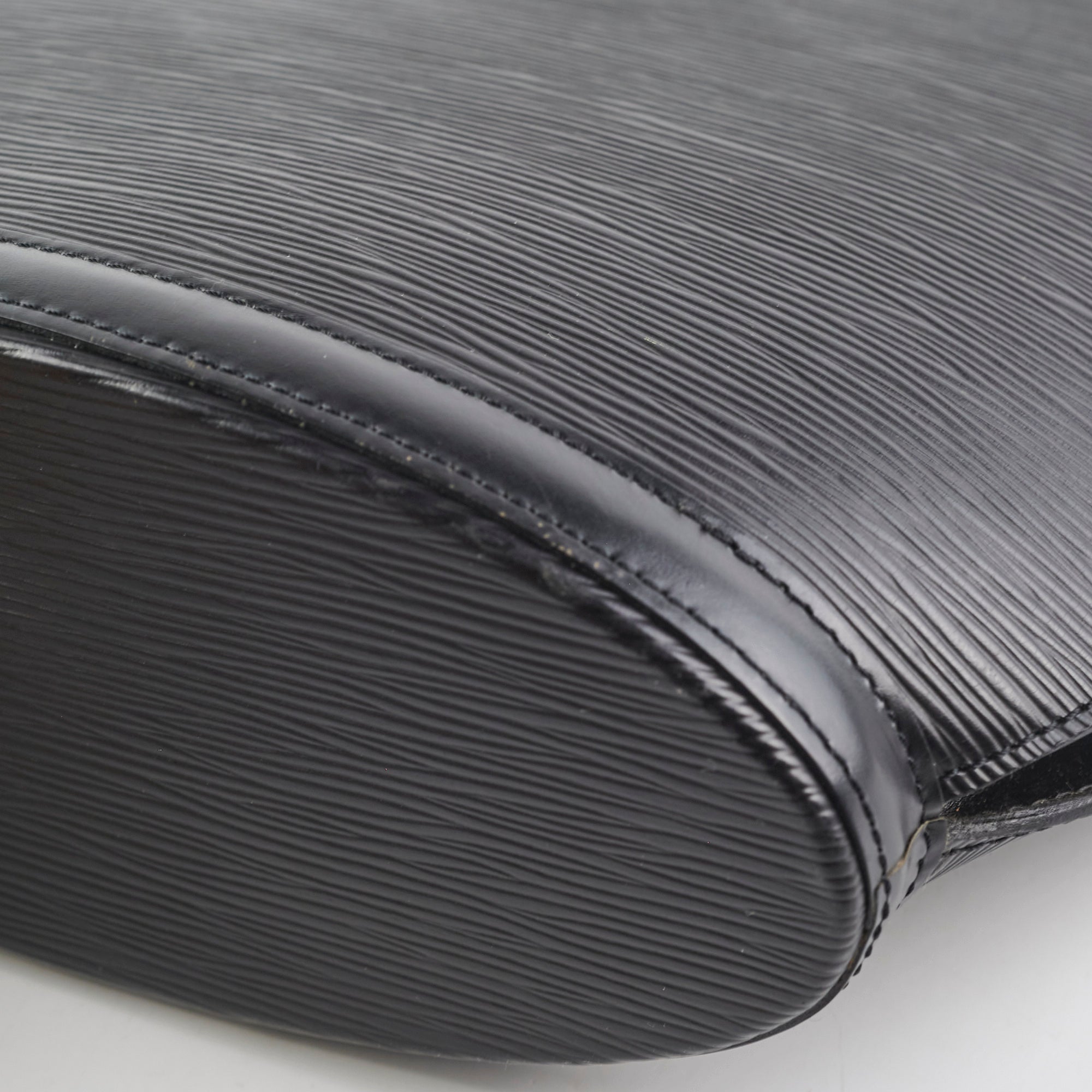 Louis Vuitton Saint Jacques Epi Black Bag