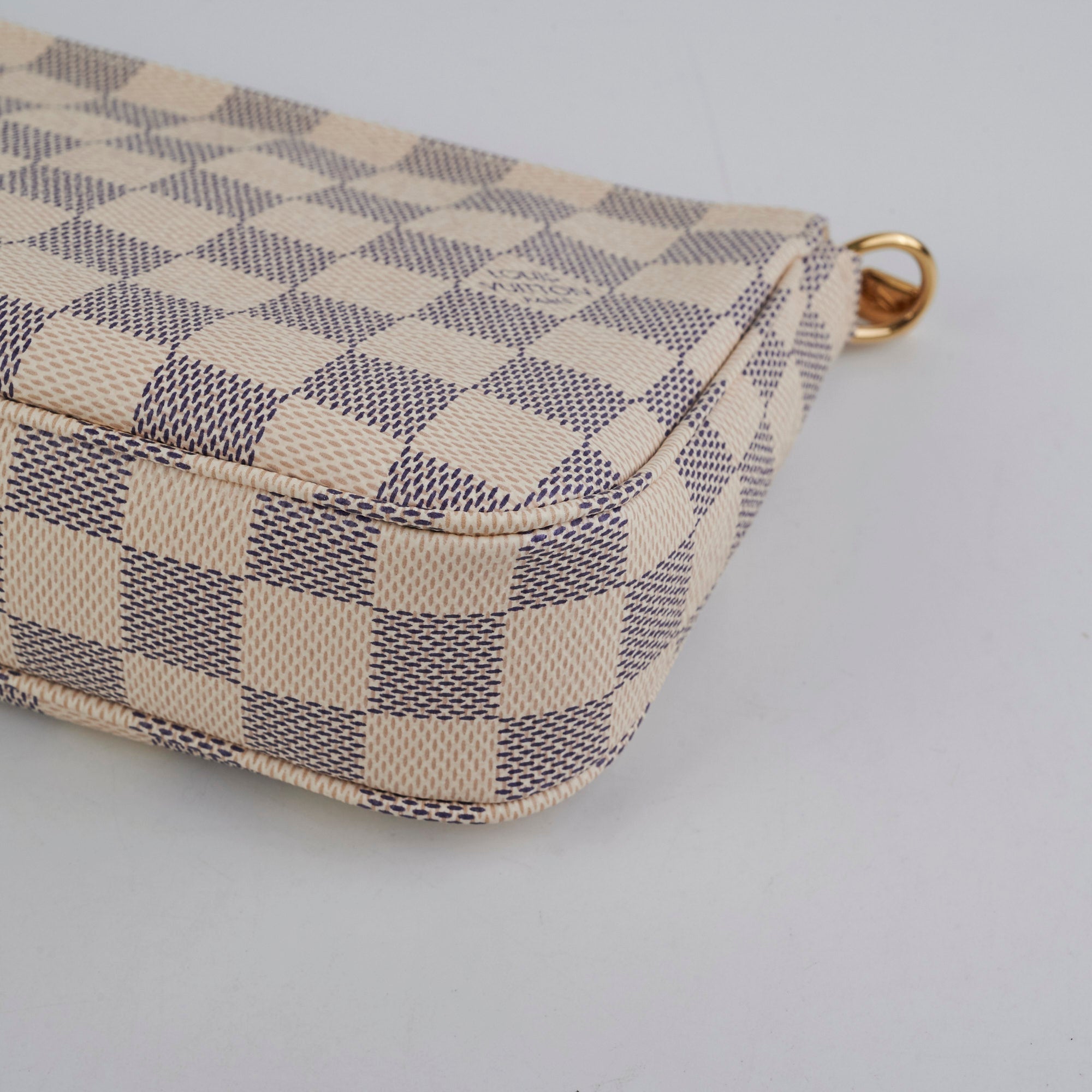 Louis Vuitton Pochette Accessories Damier Azur