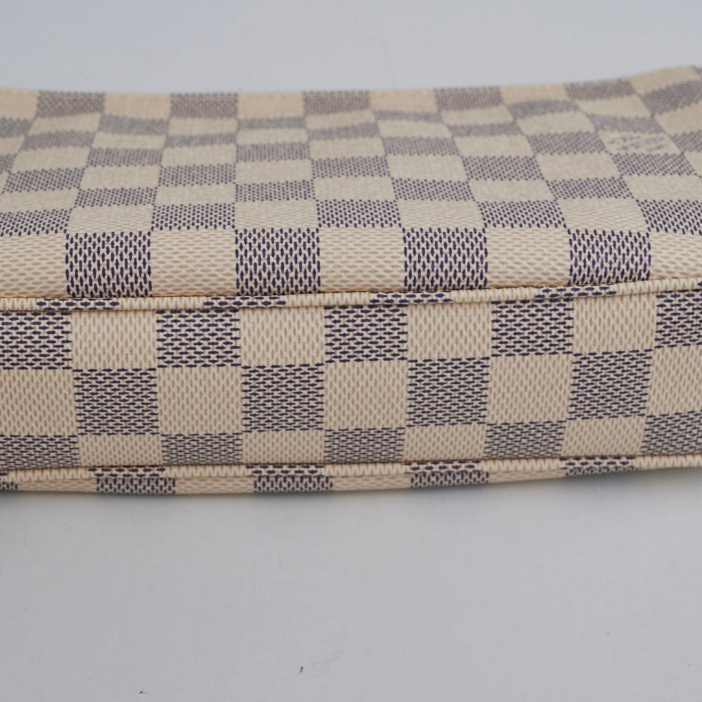 Louis Vuitton Pochette Accessories Damier Azur
