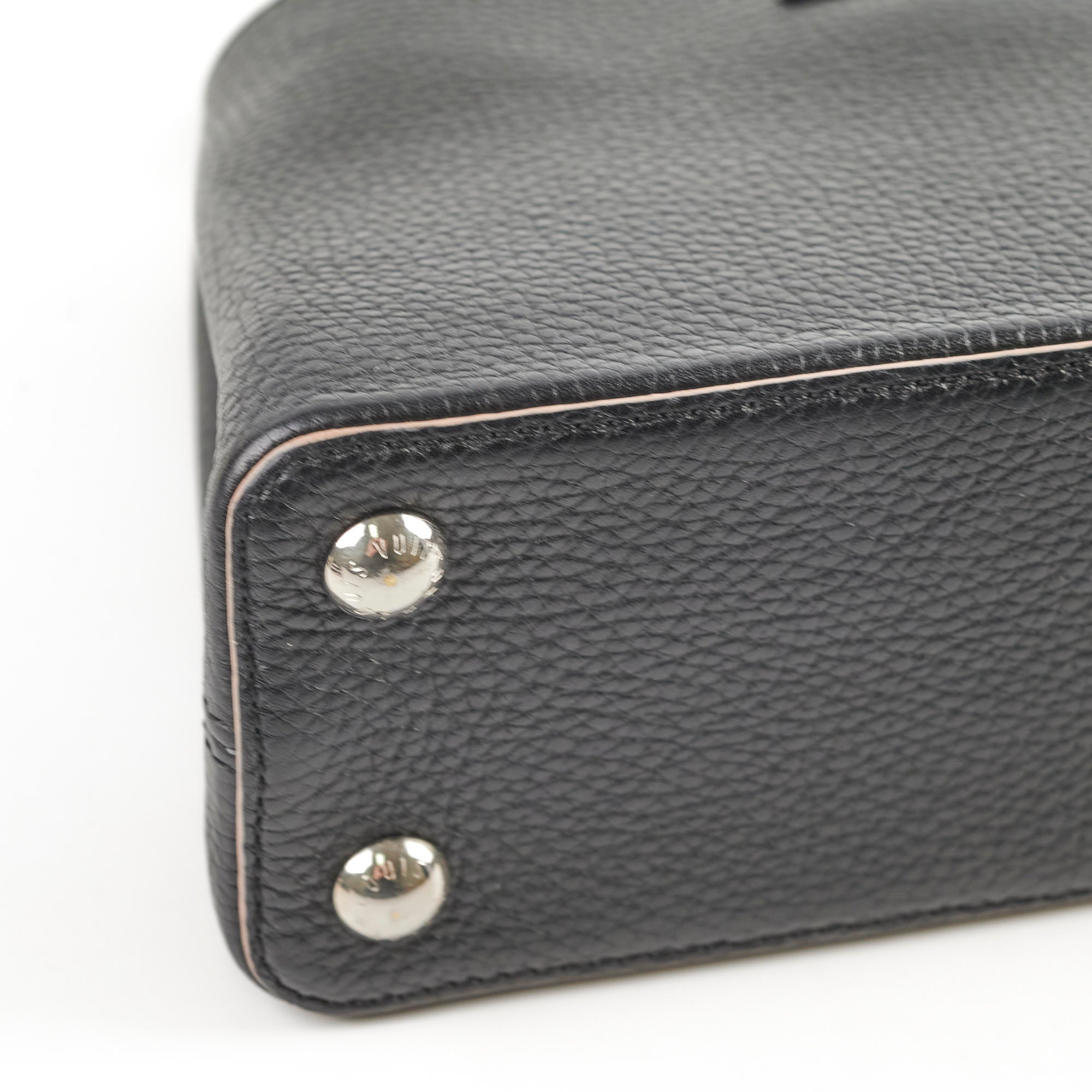 Louis Vuitton Capucines BB Taurillon Black Pink