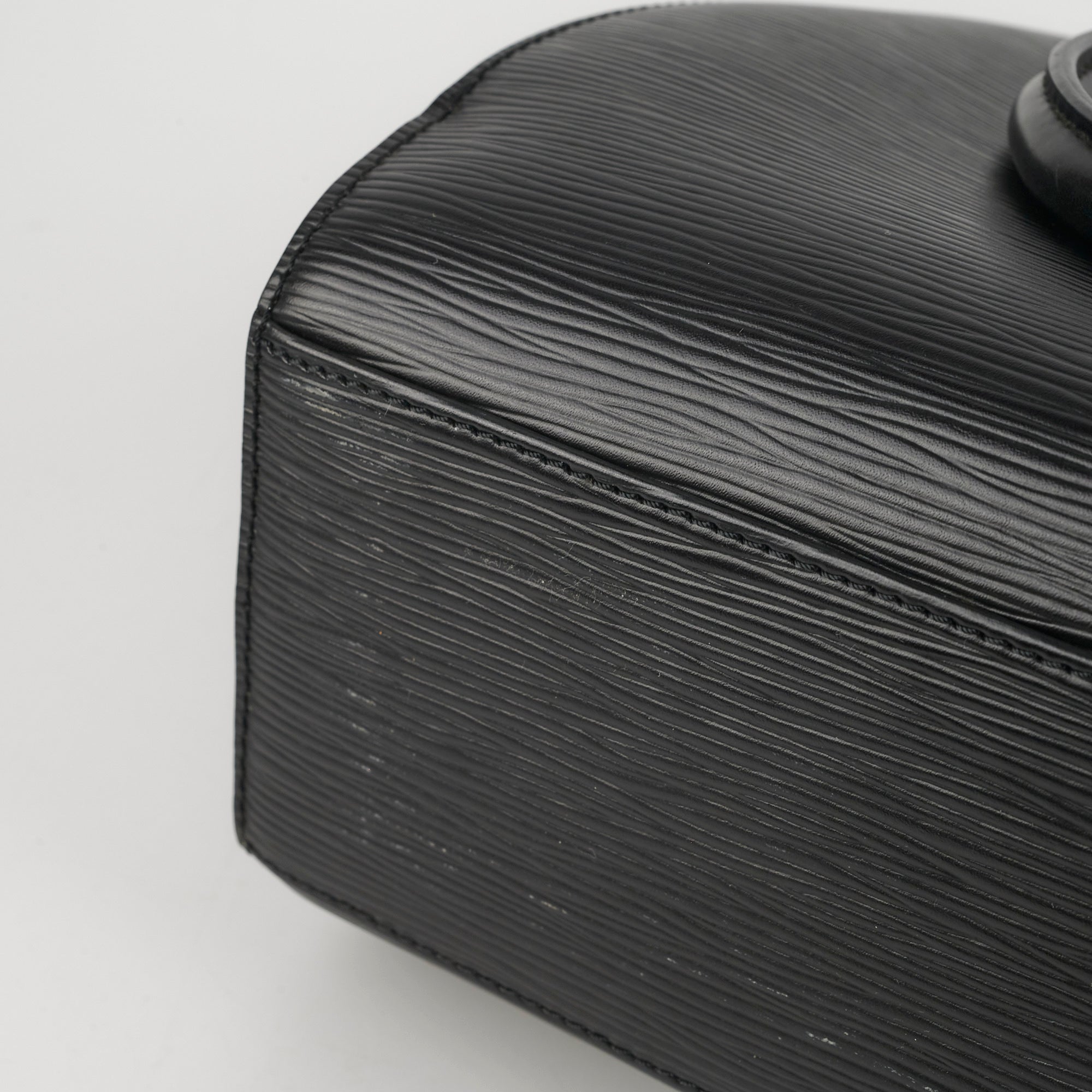 Louis Vuitton Pont Neuf Epi Black Bag