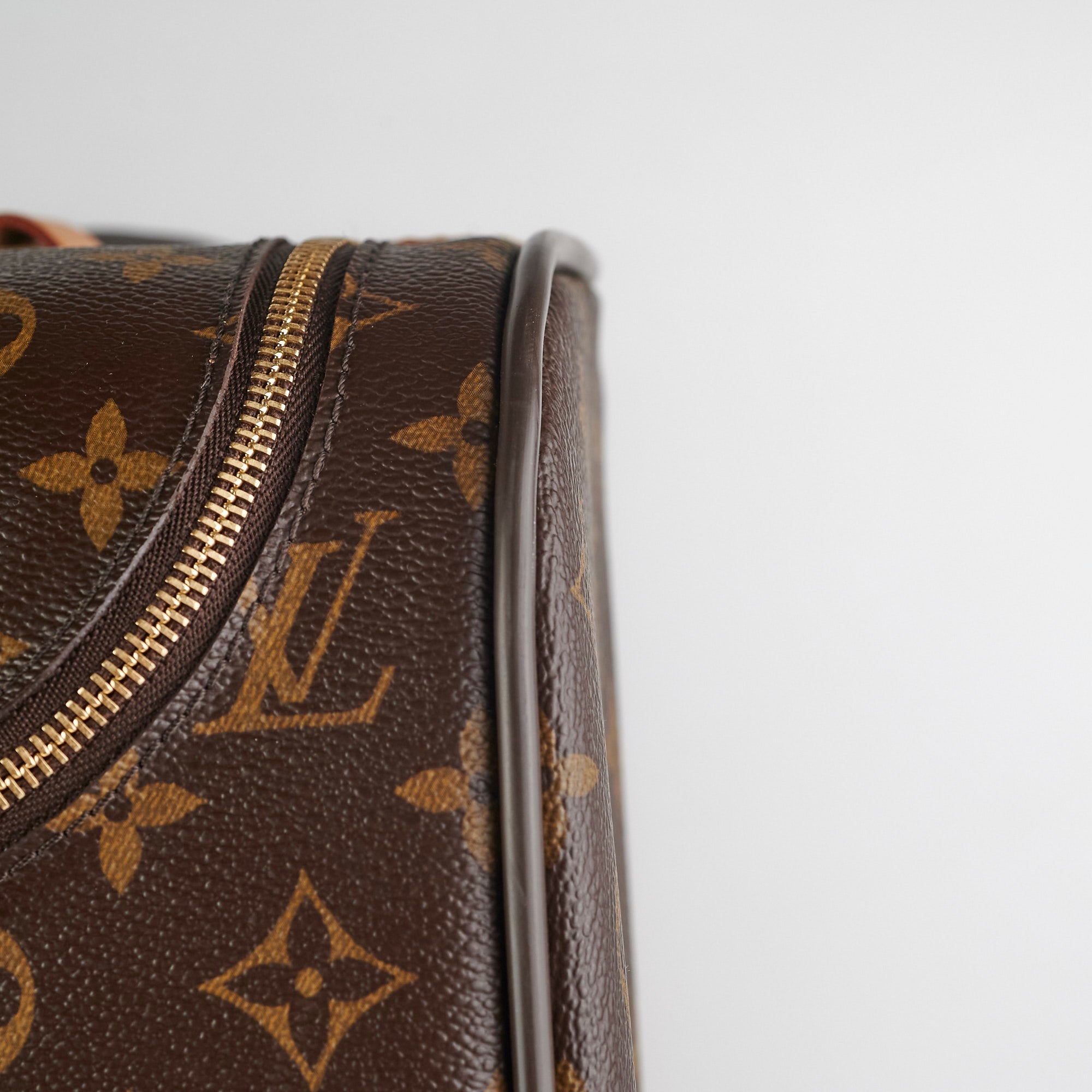 Louis Vuitton Eole 50 Rolling Luggage Bag Monogram