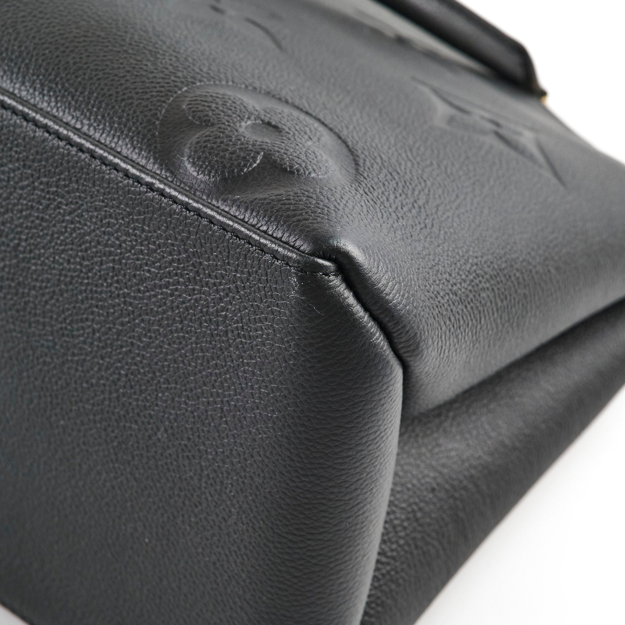 Louis Vuitton Grand Palais MM Black