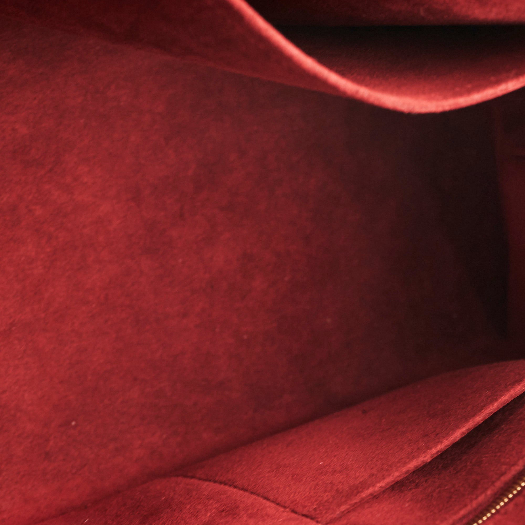 Louis Vuitton Grand Palais MM Black