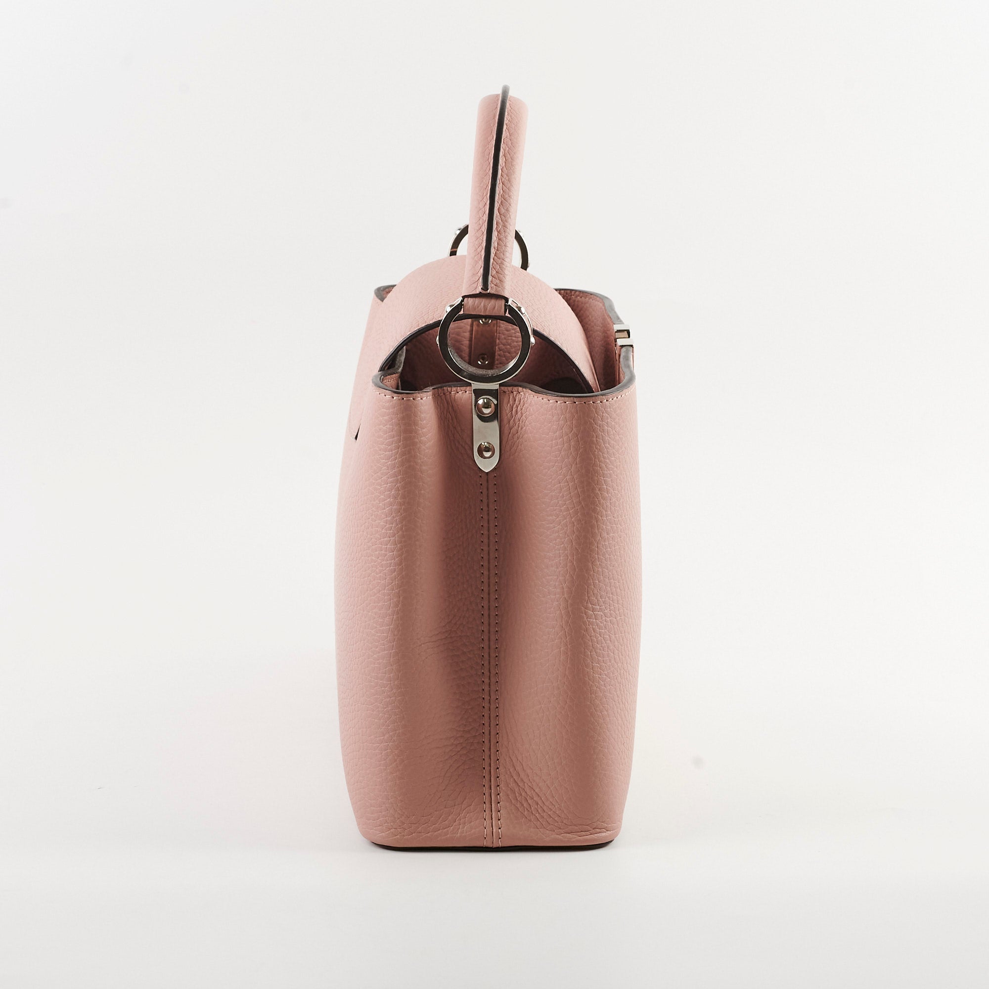 Louis Vuitton Capucines MM Magnolia