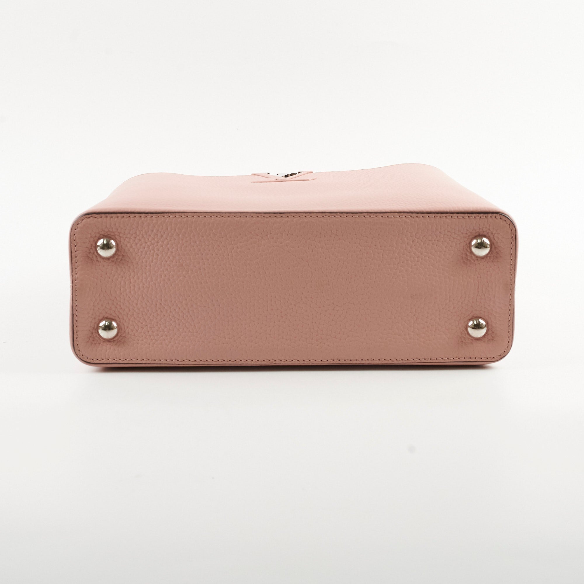 Louis Vuitton Capucines MM Magnolia