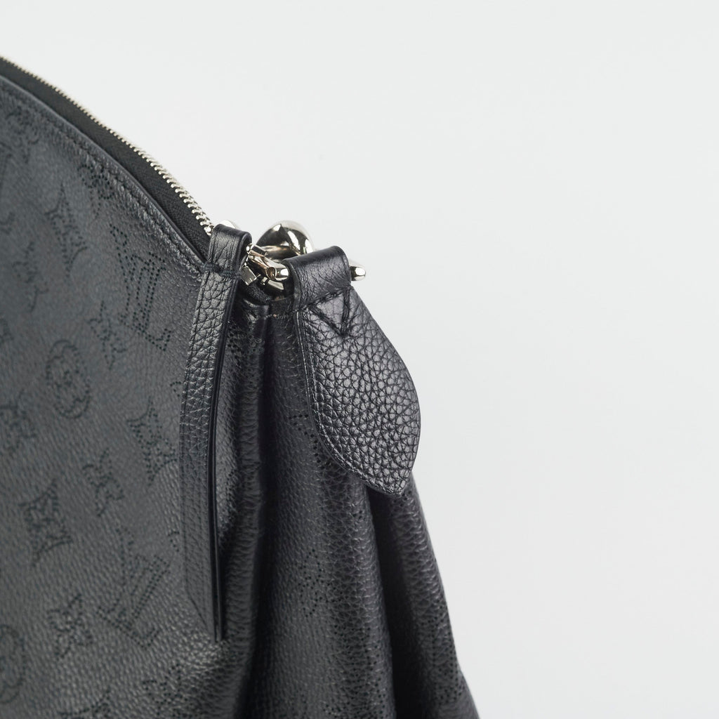 Louis Vuitton Mahina Babylone Chain BB Black
