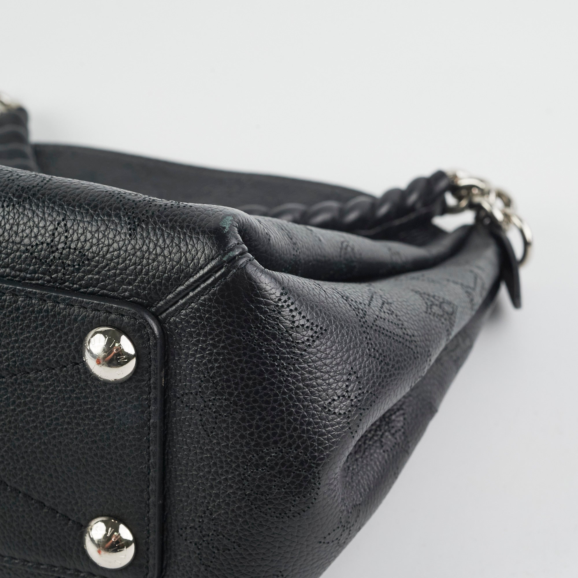 Louis Vuitton Mahina Babylone Chain BB Black