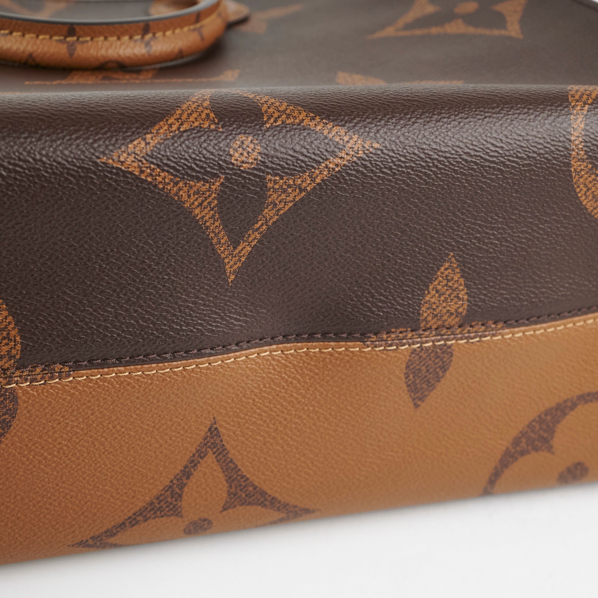 Louis Vuitton On The Go MM Reverse Monogram