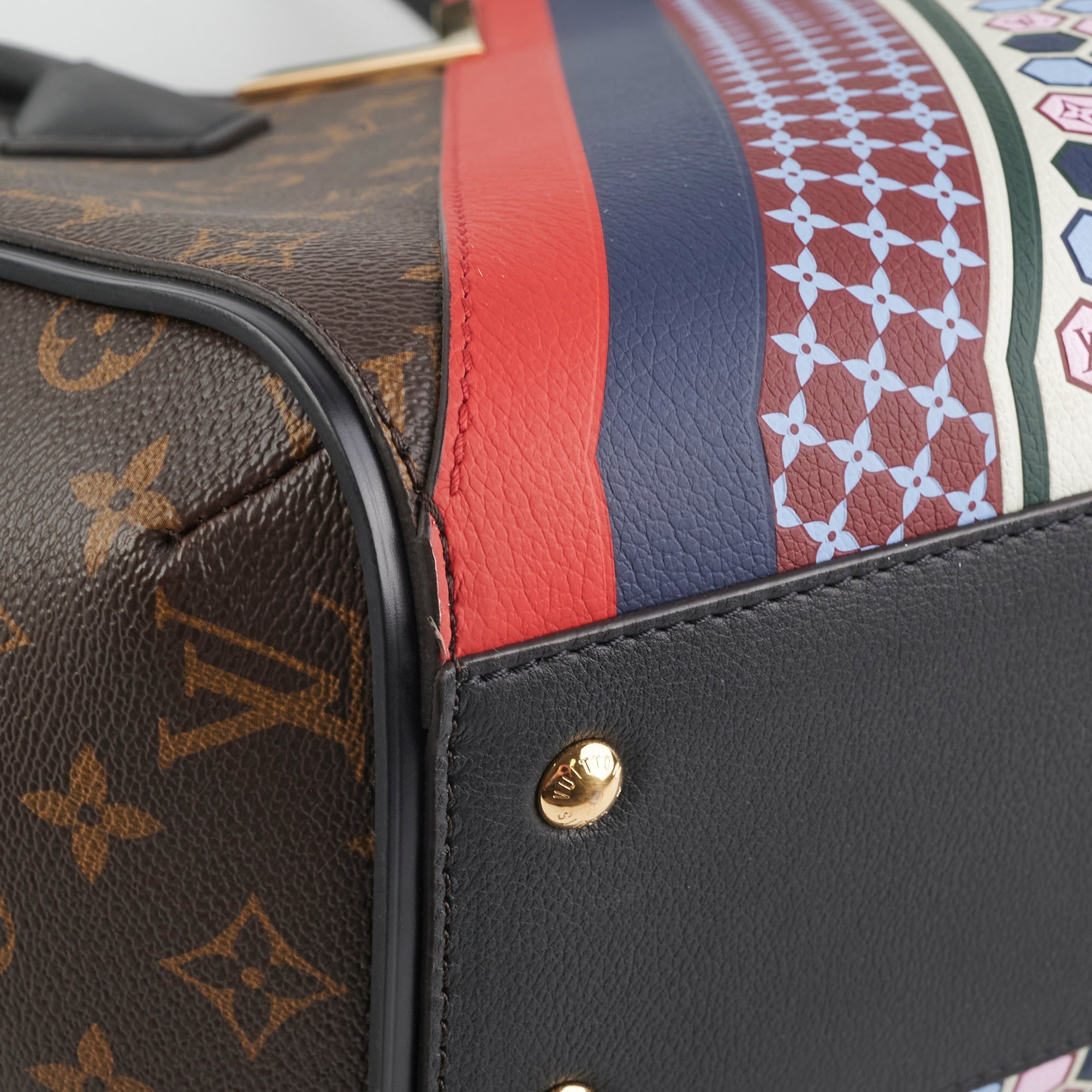 Louis Vuitton Kimono Rouge MM Monogram